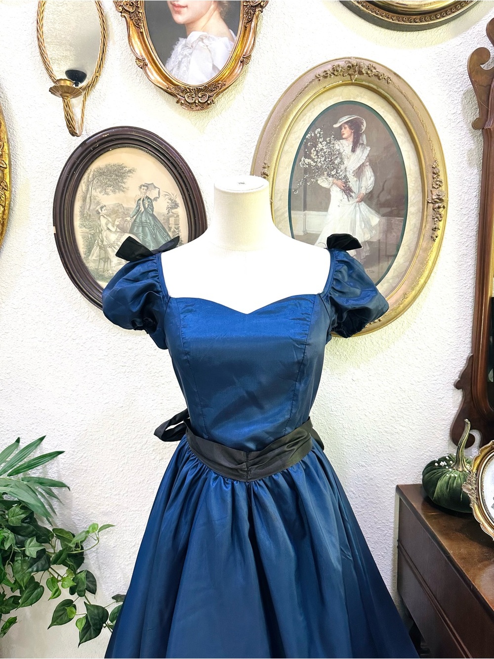 Elegant Blue Satin Maxi Ball Gown Dress - Picture 4 of 7